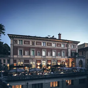 I Portici Otel Bolonya